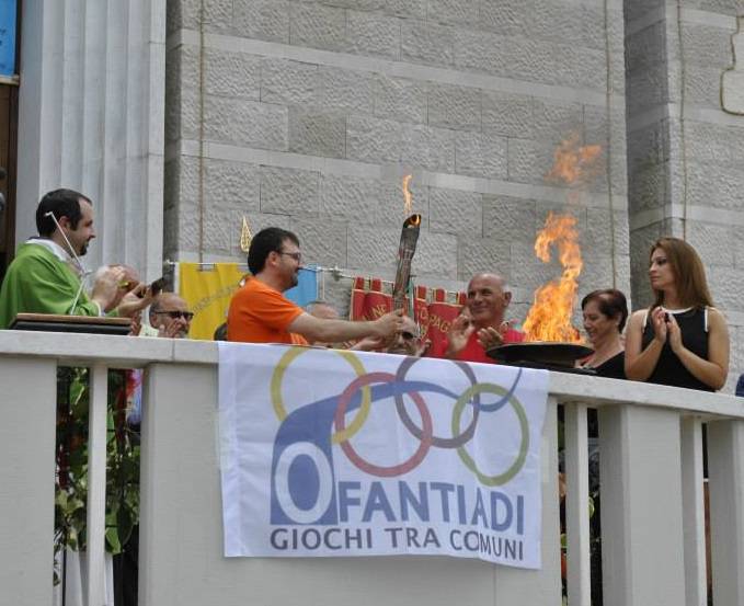 Fiaccola Olimpica delle Ofantiadi 2013 nella Città di Melfi
