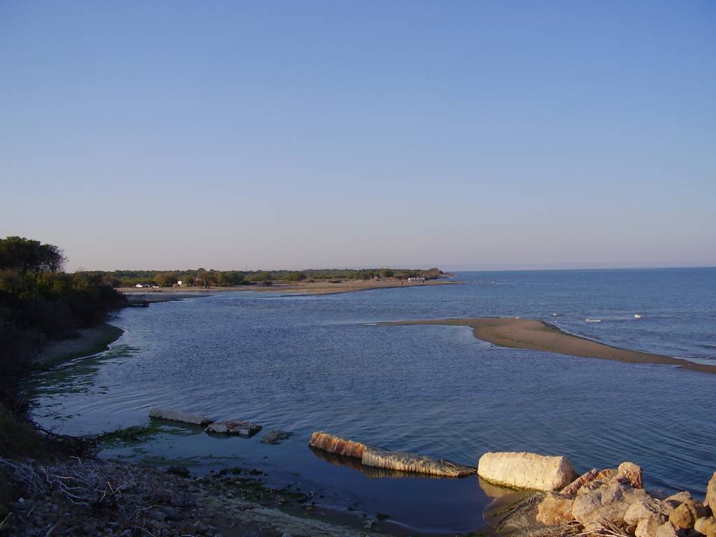 Spiaggia lato Metaponto senza lidi