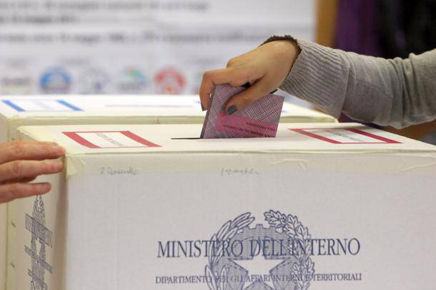 “Voto dove vivo”, Consiglio comunale di Melfi approva ordine del giorno