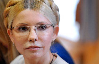 Destituito Ianukovich. Iulia Timoshenko è libera