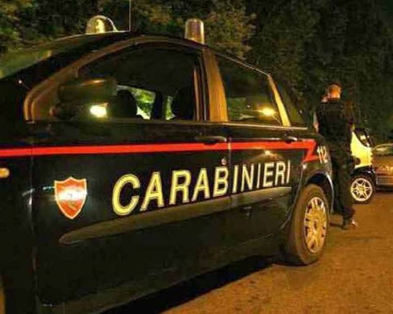 Ruba cavi elettrici, arrestato 46enne