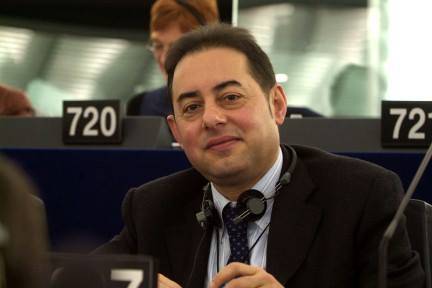 Gianni Pittella si candida a sindaco di Lauria