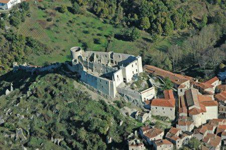 Uno scorcio di Brienza vecchia