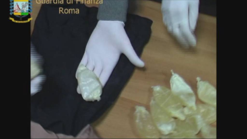 Cocaina nei preservativi, 5 arresti tra Vallo di Diano e Sicignano