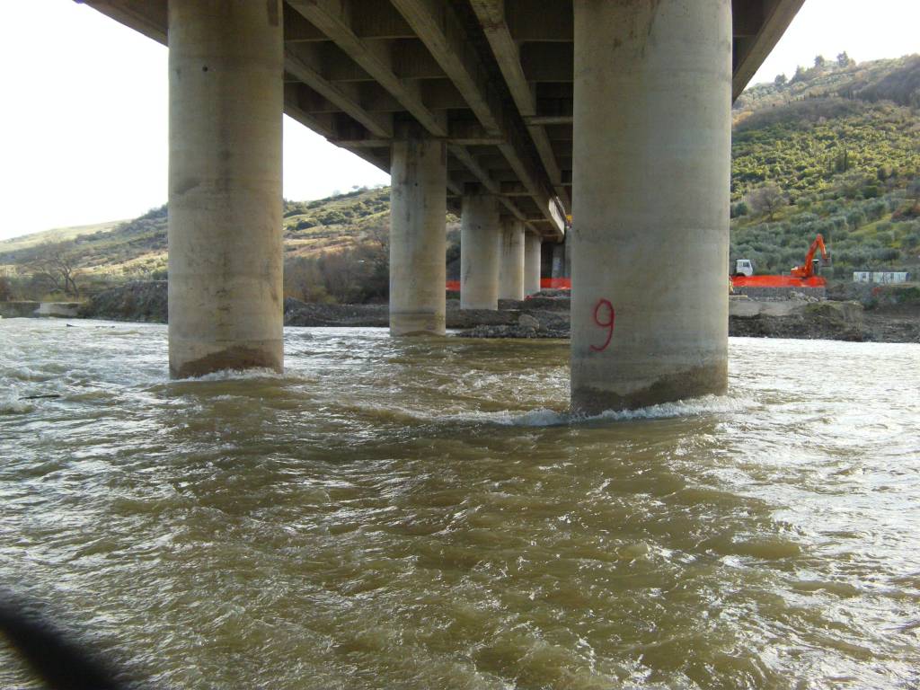 Viadotti a rischio crollo sulla Basentana