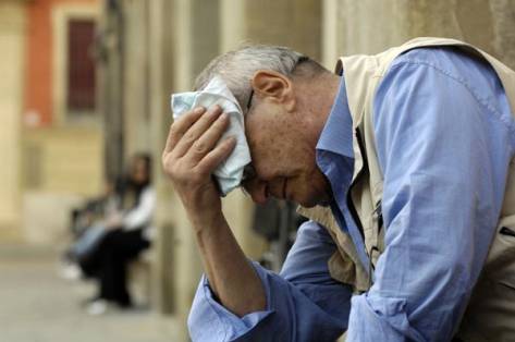 Caldo, i consigli dell’Asm per gli anziani