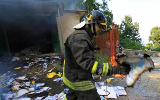 Messina: esplode bombola di gas, due morti