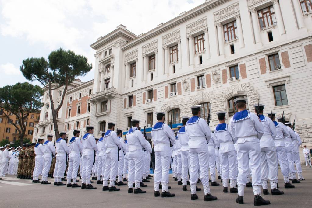 Appalti Forze Armate: arrestati due ufficiali della Marina