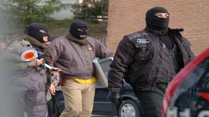 Antiterrorismo: blitz del Ros, 17 arresti in tutta Italia