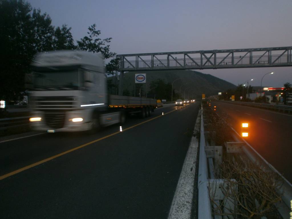 Autostrada Sa-Rc, limitazioni al traffico