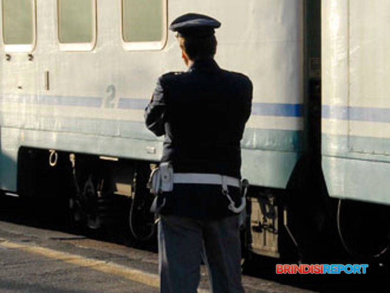 Metaponto: La polizia ferroviaria sequestra quasi 500 grammi di hashish