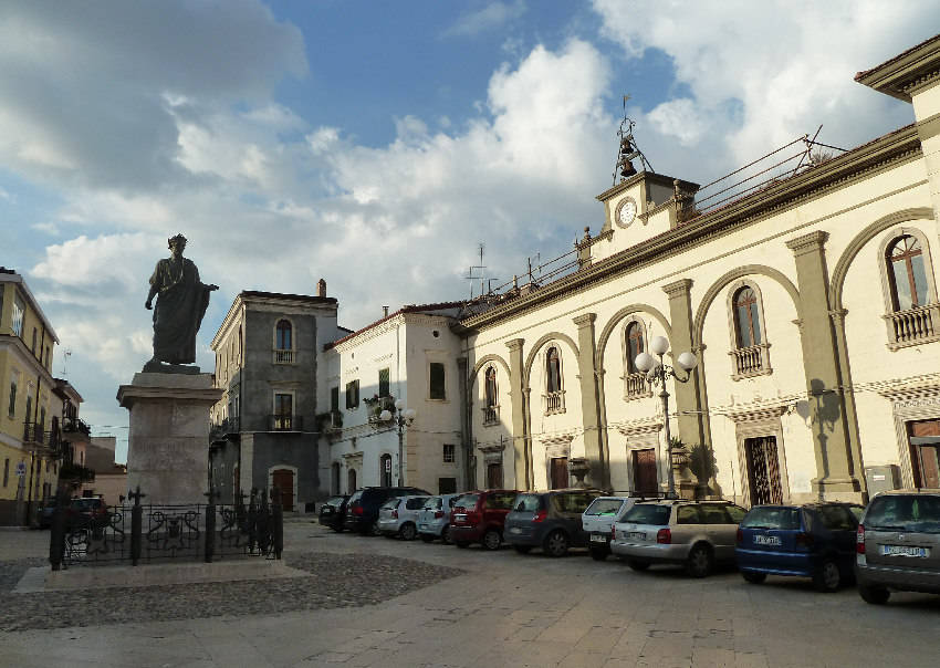 Piazza Orazio, Venosa