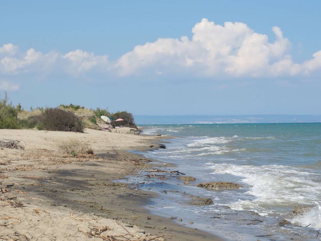 Spiagge, in Basilicata avanzano erosione costiera e consumo di suolo