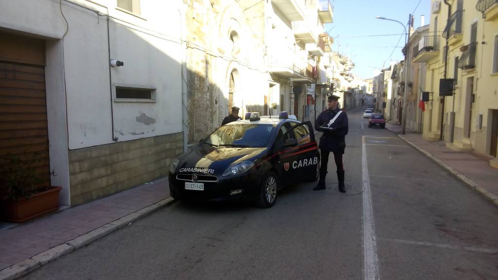 Grassano: tenta di estorcere denaro ai genitori, arrestato