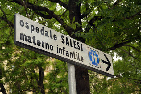 Ancona: neonato morto, sette indagati