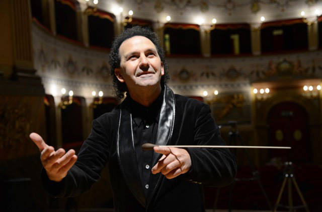 Il Maestro Menchise dirigerà i solisti del San Carlo di Napoli a Vienna