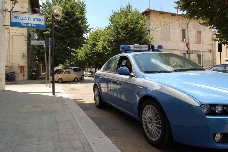 Volante della Polizia di Matera