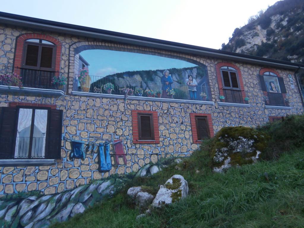 La Valle più dipinta d’Italia si arricchisce di nuovi murales