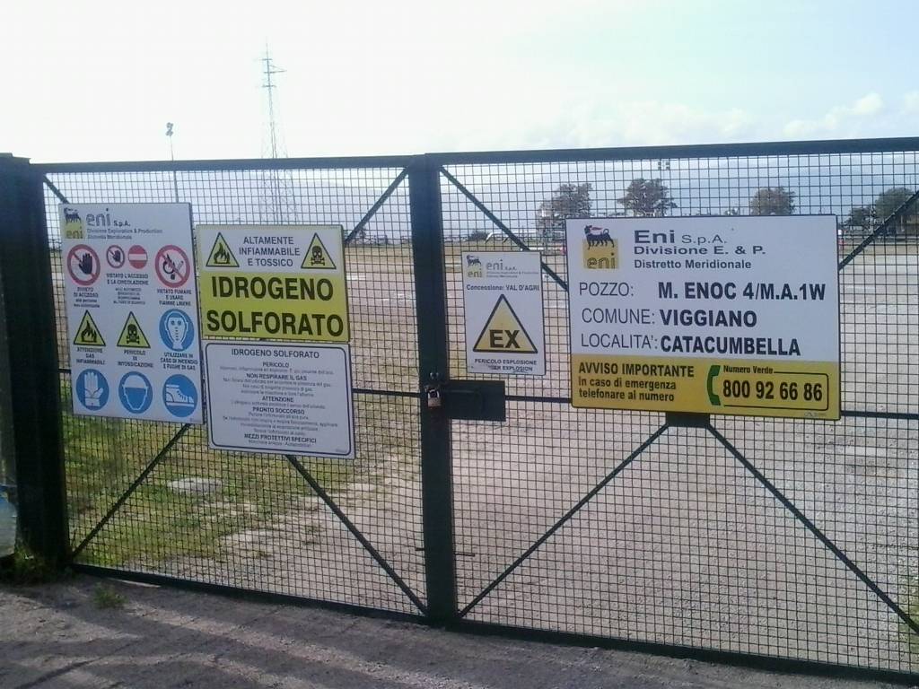 Petrolio: in Basilicata subito moratoria per chiudere i pozzi