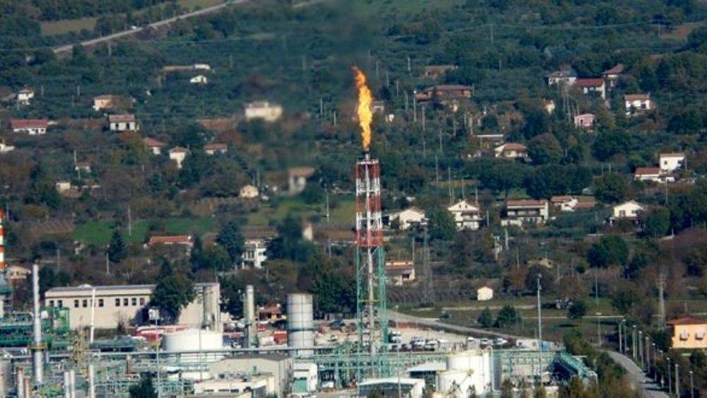 Petrolio, lavoro e ospedale: i sindaci dell’Alta Val d’Agri chiedono incontro con la Regione