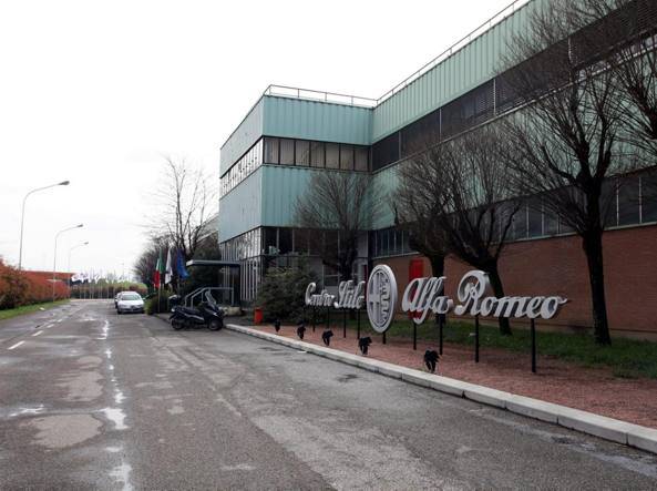 Amianto in fabbrica, assolti ex vertici Alfa Romeo di Arese