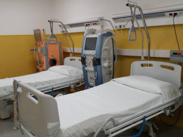 Gravissima carenza di personale nelle Nefrologie degli ospedali di Matera e Potenza