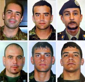 Attentato a Kabul, a Tramutola cerimonia in memoria dei sei paracadutisti uccisi