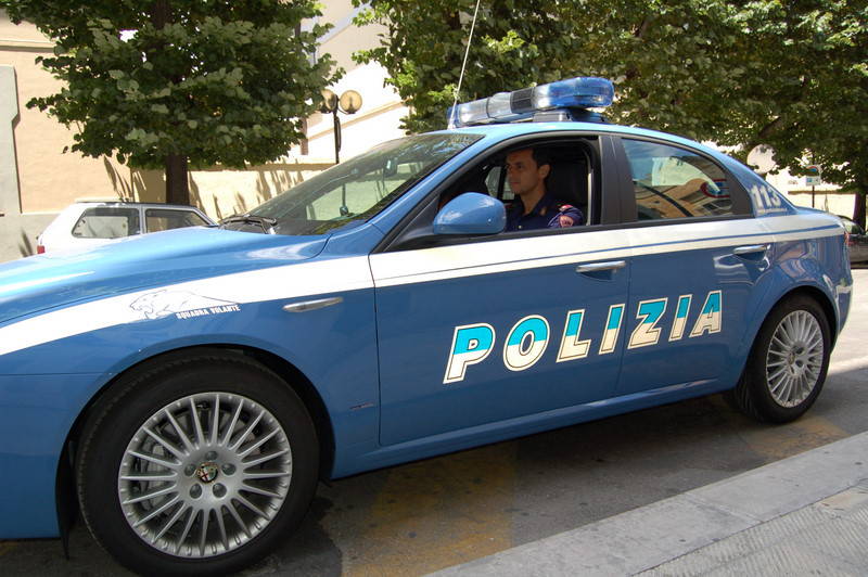 Volante polizia di Matera