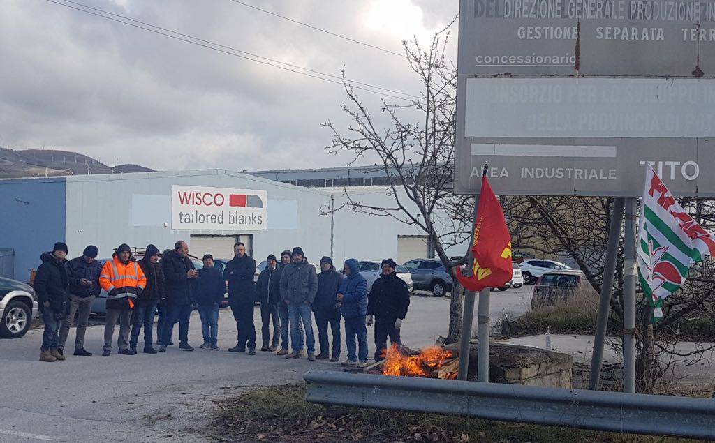 Lavoratori della Blutec in sciopero