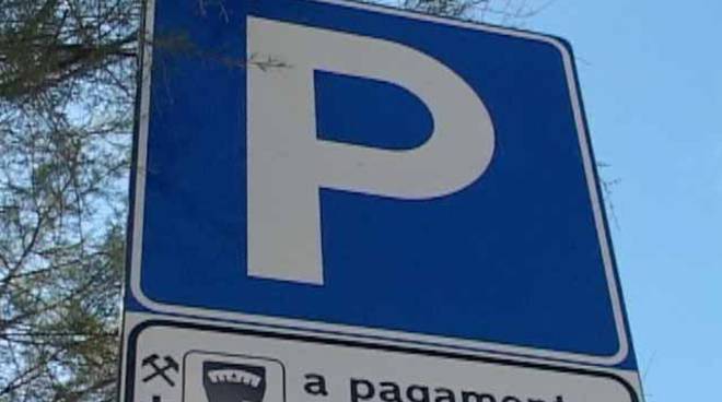 Giro d’Italia a Potenza, il 13 maggio parcheggio gratuito negli spazi blu