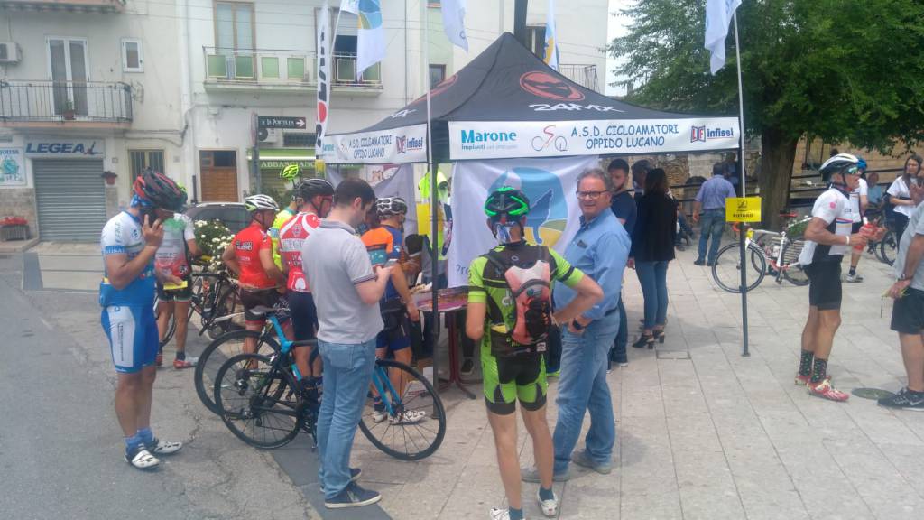 Ciclismo, successo per la prima Randonnée “La Via dei Templari”