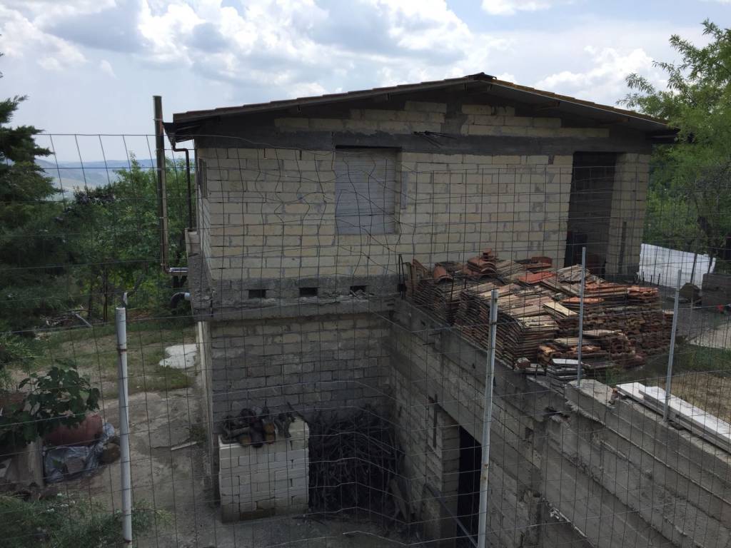 Abusivismo edilizio a Pomarico, denunciate tre persone