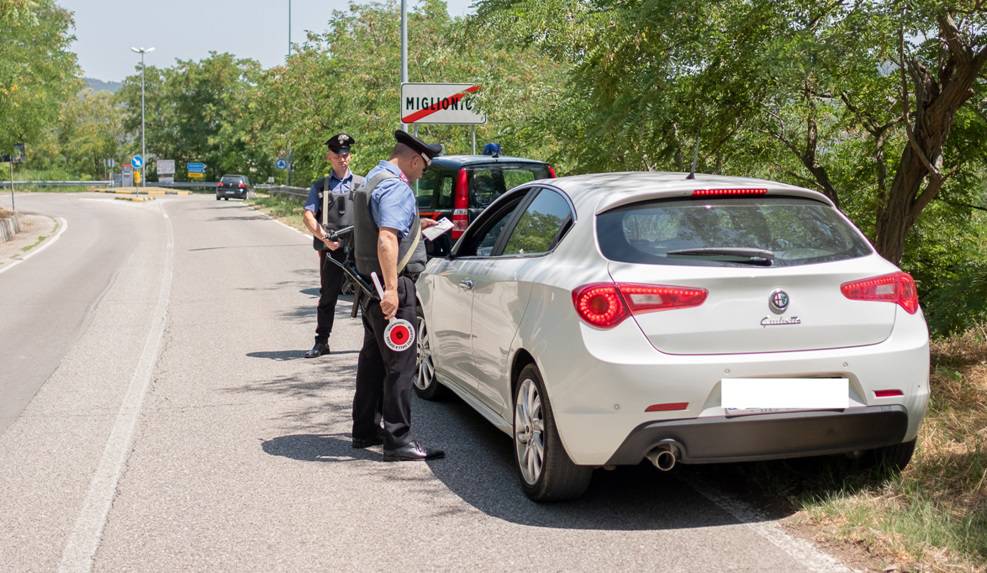 Illegalità diffusa, maxi operazione dei carabinieri in provincia di Matera