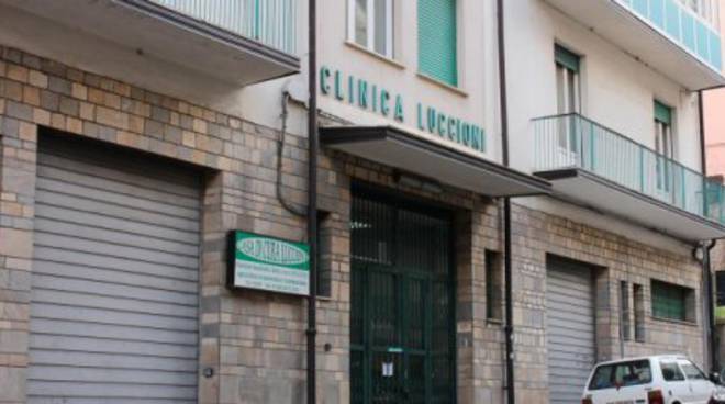 Ex Clinica Luccioni, lavoratori a casa nel silenzio delle istituzioni