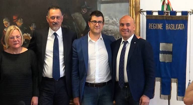 Arresto Pittella, Giunta regionale lucana: “Riuscirà a dimostrare propria estraneità”