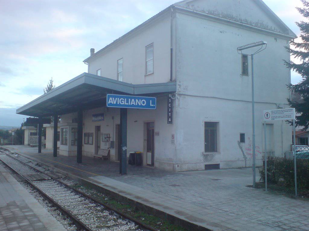 Stazione Avigliano