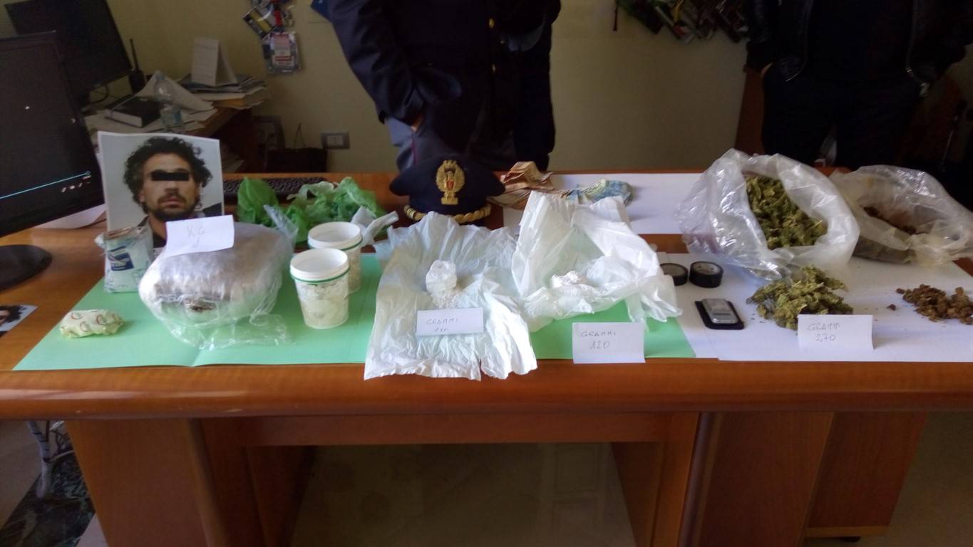 Matera, 38enne trovato con 90mila euro di droga