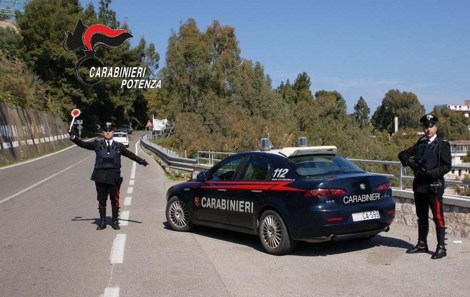 Carabinieri intensificano controlli, un arresto e quattro denunce nel Potentino