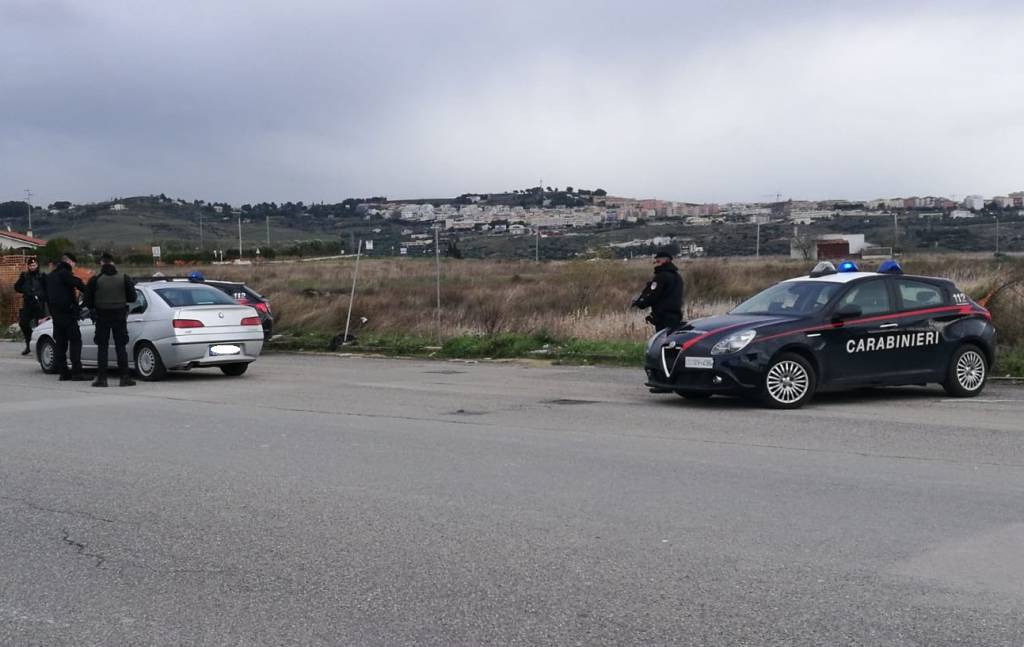 Matera, controlli dei carabinieri nel weekend: quattro denunciati per droga