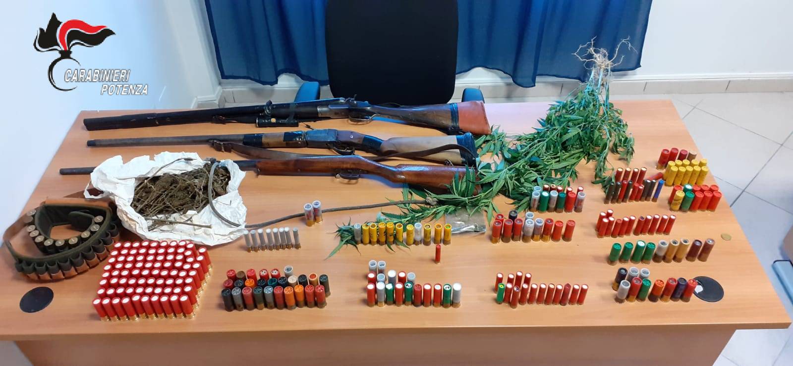 Droga, armi e munizioni nascosti in campagna. Arrestato 31enne a Senise