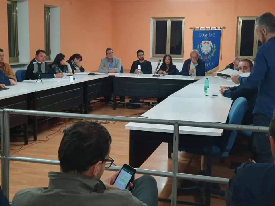 Ruoti: no unanime all’impianto eolico di Serra Capanna