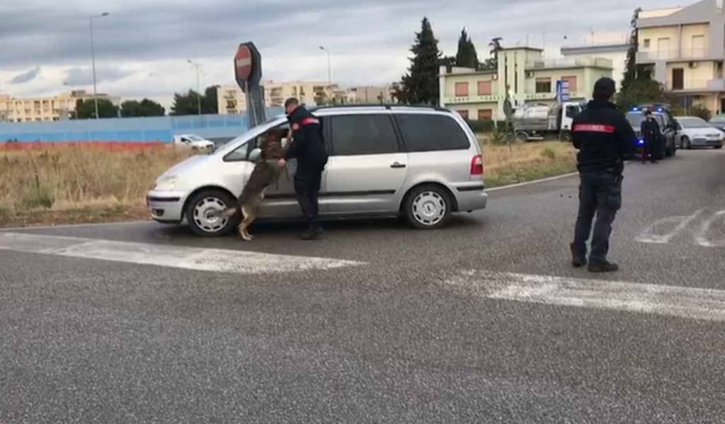 Carabinieri, posti di blocco e perlustrazioni nel territorio di Scanzano Jonico