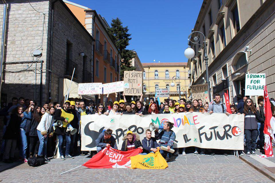 Manifestazione pro ambiente degli studenti lucani 