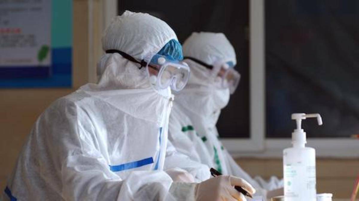 Coronavirus, Sindacato Medici Italiani: “Misure di tutela per operatori sanitari e quarantena più severa per malati e contatti”