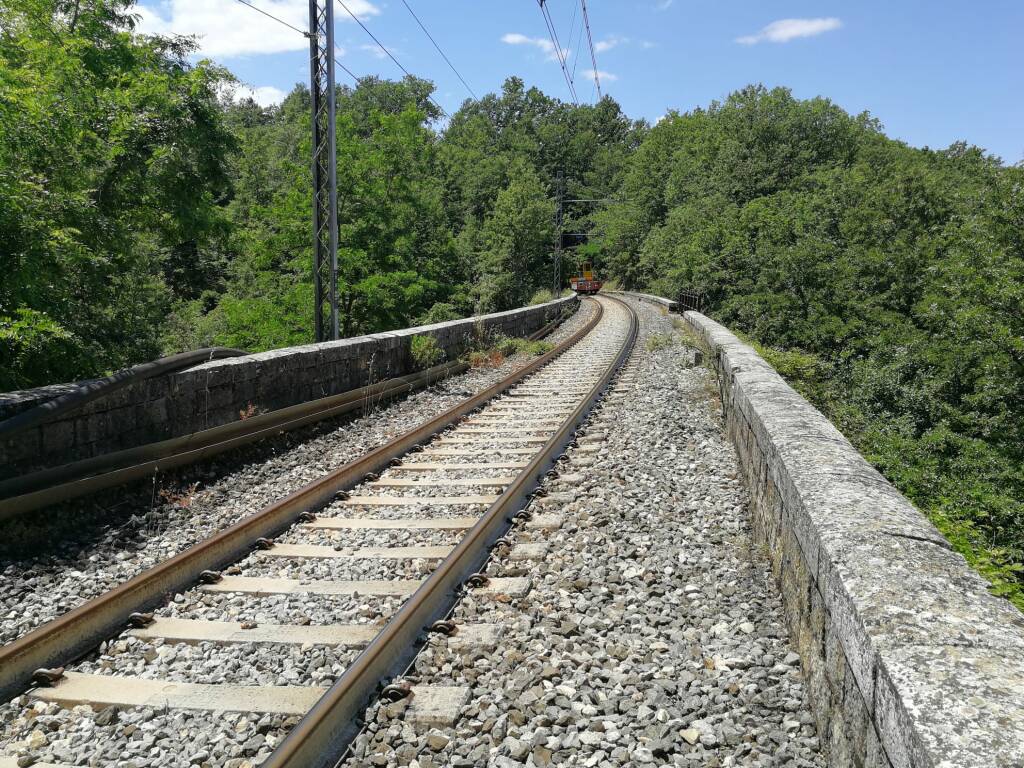 Basilicata senza treni: “il punto più buio della storia dei trasporti su ferro da oltre 100 anni”