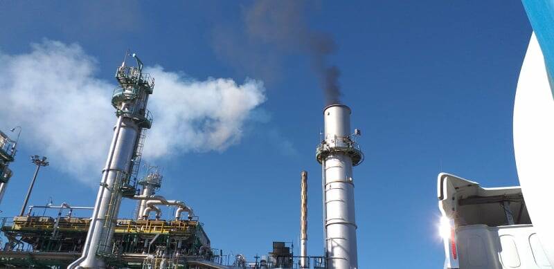 “Qui non si respira”: in Val d’Agri ancora emissioni odorigene dall’impianto Eni
