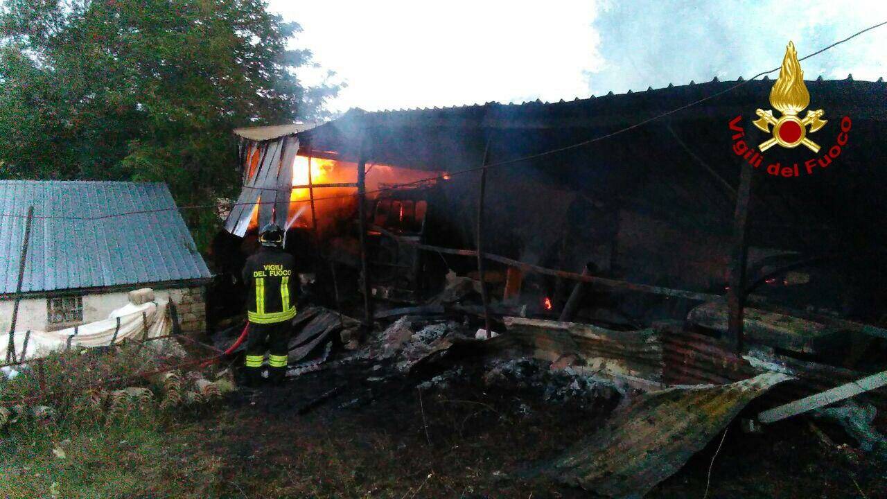 vigili del fuoco a Filiano