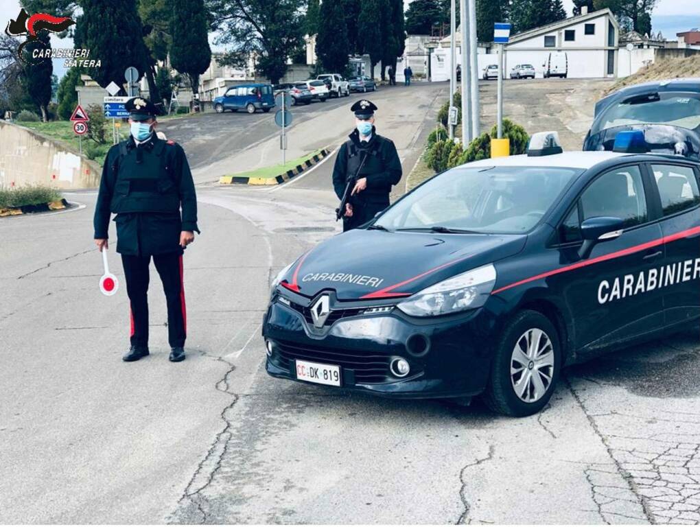 Matera, intensificati i controlli dei carabinieri: un arresto e due denunce