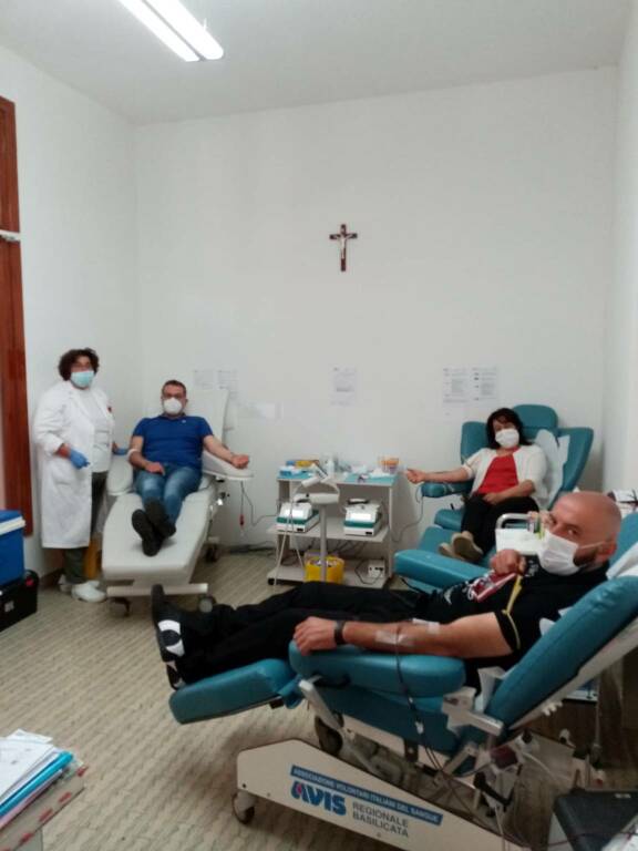 Il coronavirus non fermi le donazioni di sangue: l’appello dell’Avis di Marsicovetere