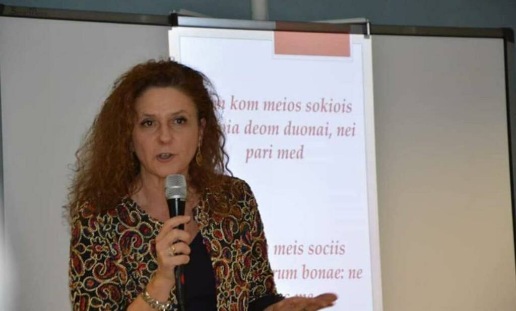 Venosa sostiene la proposta di legge per l’istituzione del Centro internazionale di dialettologia